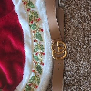 Light brown Gucci Belt